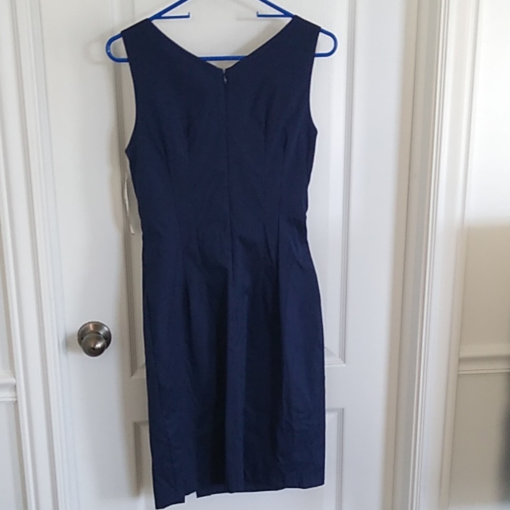 Dress - Picture 6 of 8